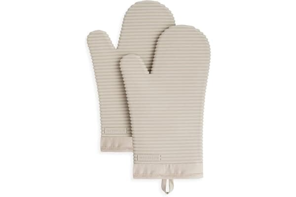 KitchenAid Silicone Oven Mitts Deal: Safer Summer Baking for Moms!