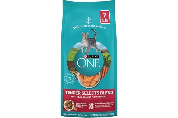Purina ONE Tender Selects Dry Cat Food, Salmon, 7 lb Bag | Real salmon is the #1 ingredient made with carrots, peas, vitamins A and E for bright eyes, strong muscles and digestion