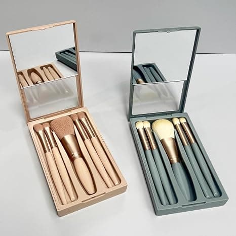 Score the Best Amazon Deal on This Pro Makeup Brush Set!