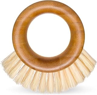 BPA-free brush that gently cleans fruits & vegetables, lifting dirt from potatoes, mushrooms & more.